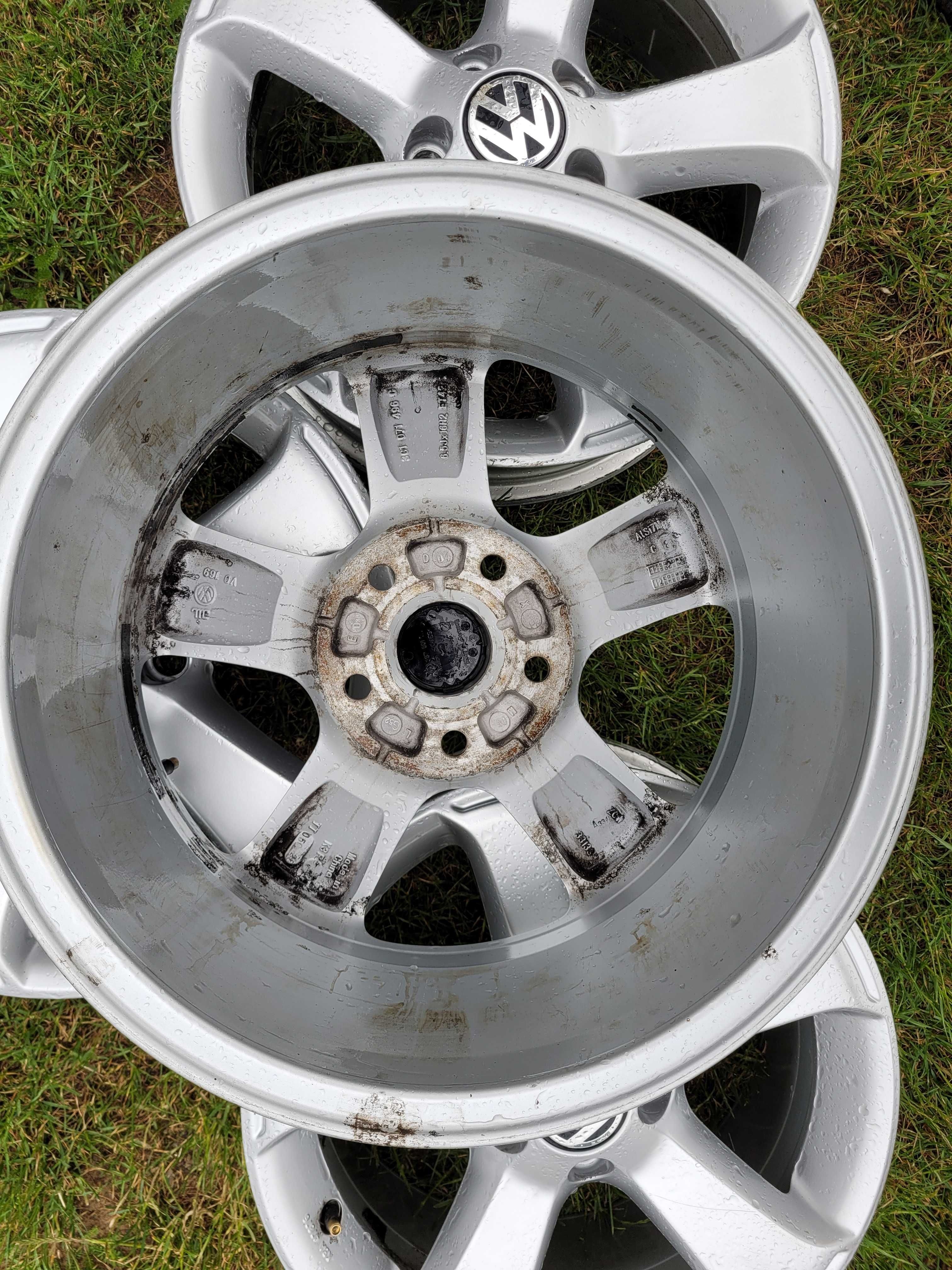 Felgi aluminiowe 16 VW 5x112 6,5x16 ET42 VW/Audi/Seat/Skoda