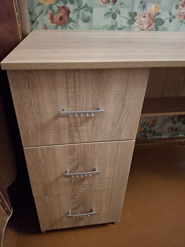 Письмовий стіл 1200×60×76