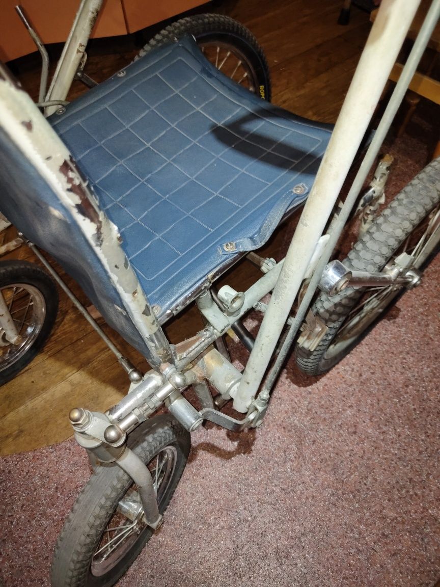 Инвалидная коляска дорожная с ручным приводом