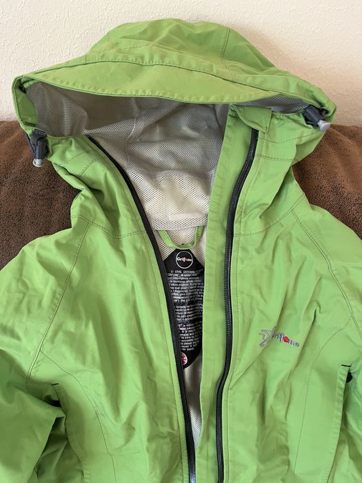 Трекінгова, лижна, термо куртка grifone gore-tex. Розмір XS, 40-42.