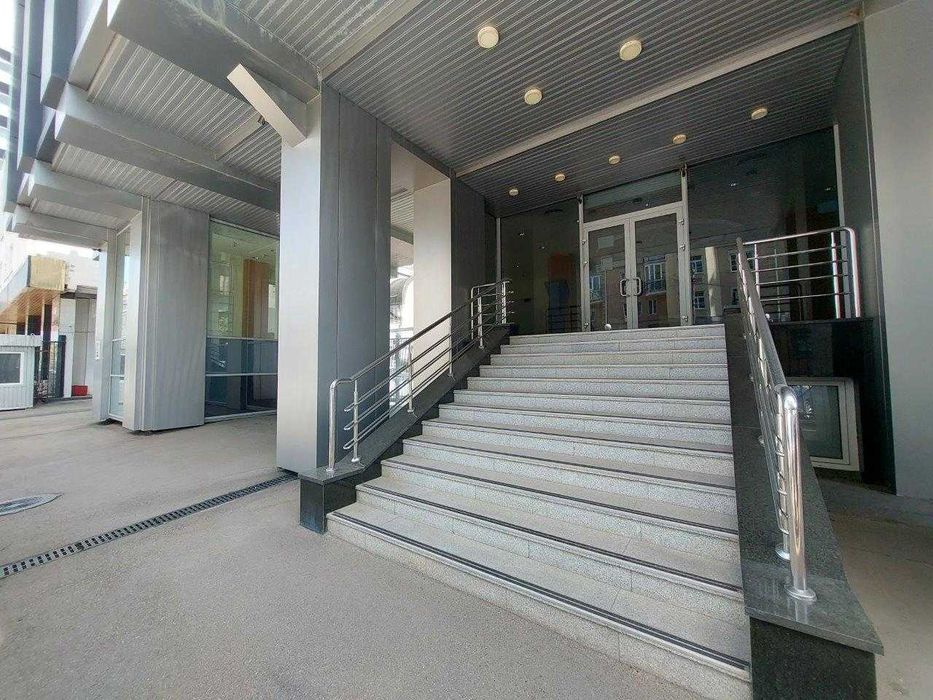 Оренда офісу з окремим входом на Подолі (517 м2)