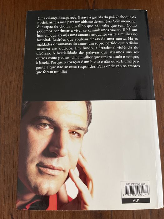 Livros (autores portugueses)