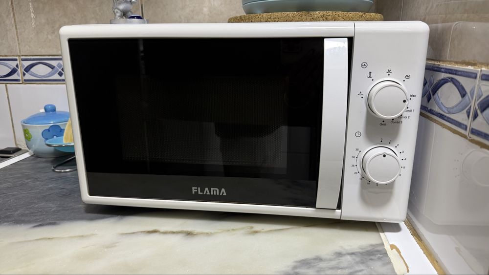 Microondas Flama