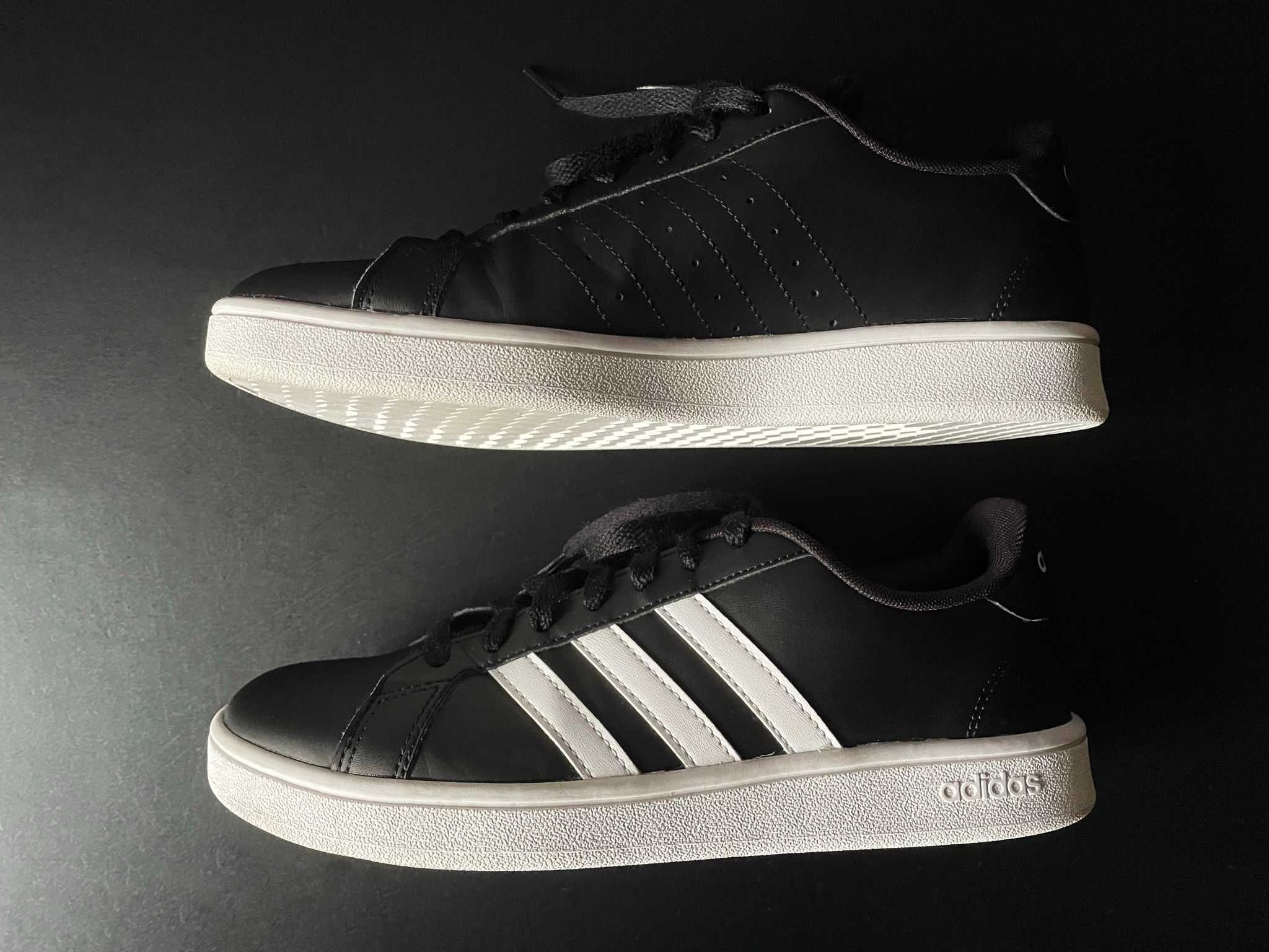 Sapatilhas Adidas Grand Court Base