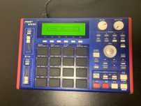 AKAI MPC 1000 sampler