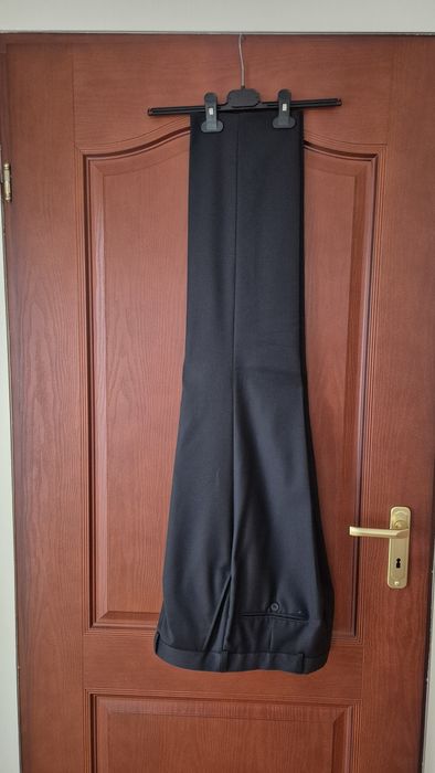 Garnitur męski rozmiar 50. Czarny gładki