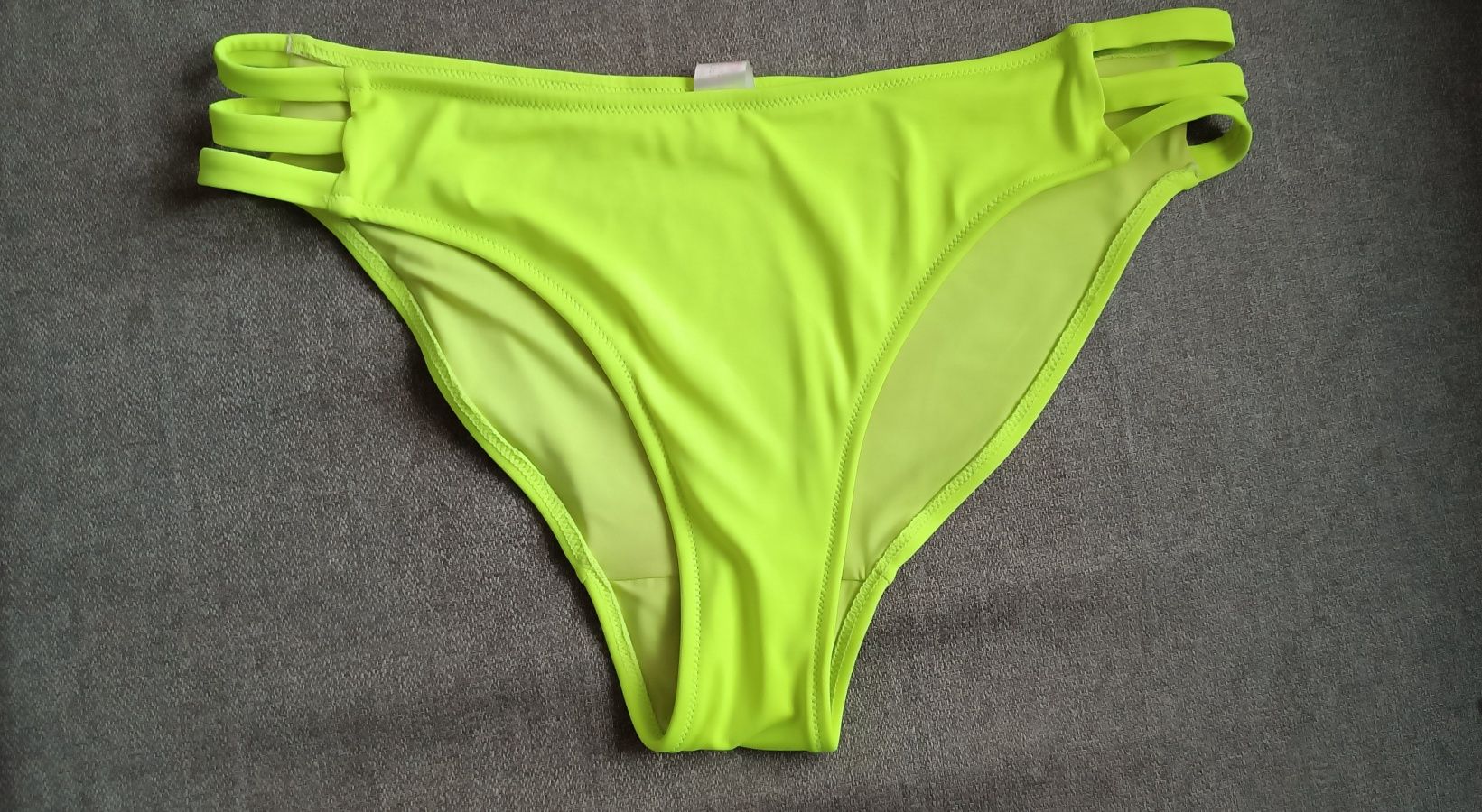 Bikini od stroju kompielowego