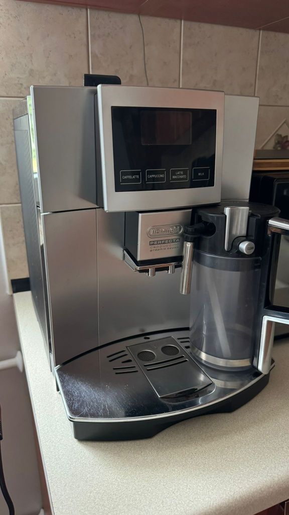 Ekspres De'Longhi