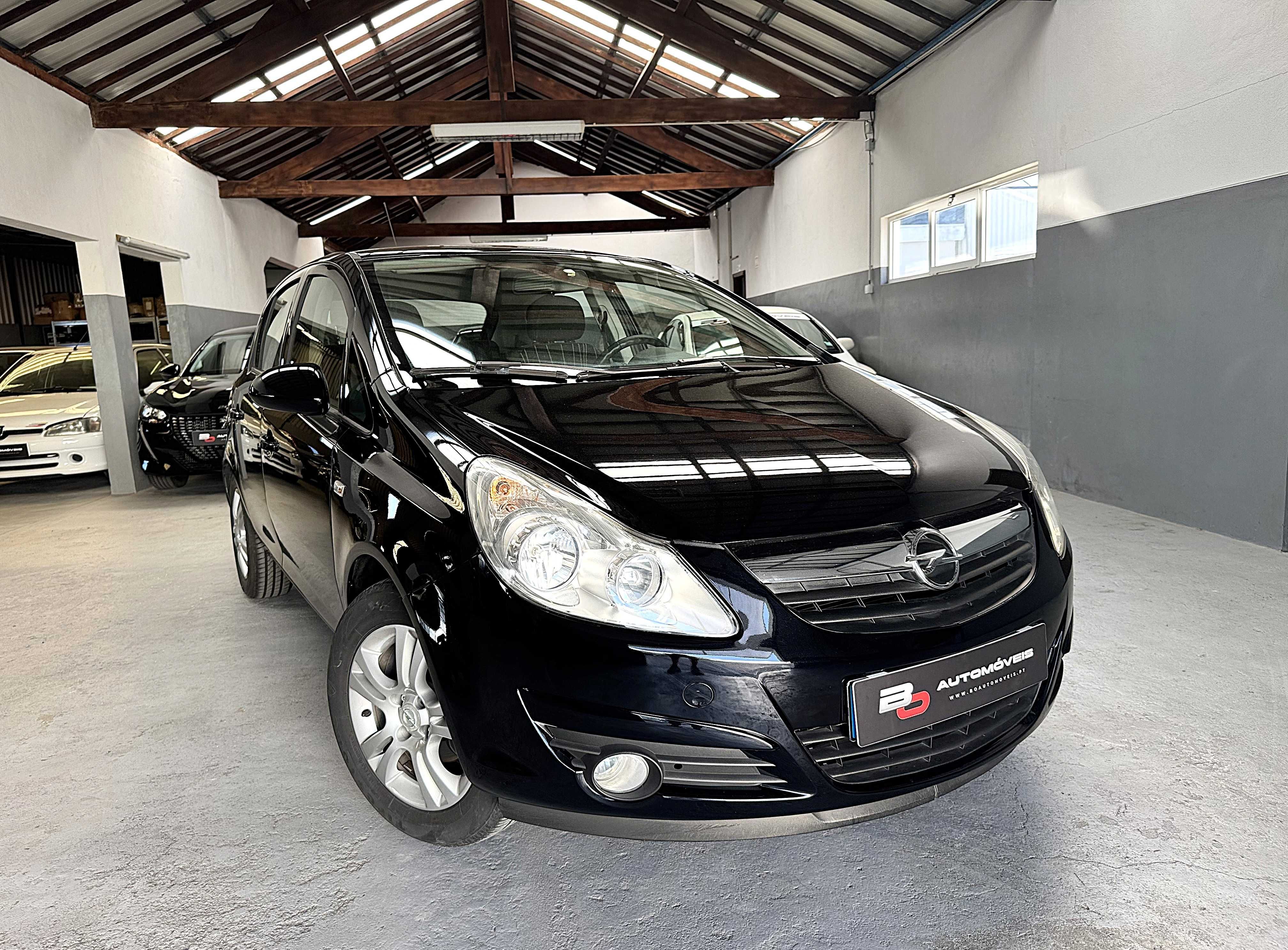 Opel Corsa D 1.2 A/C Poucos Km C/Novo