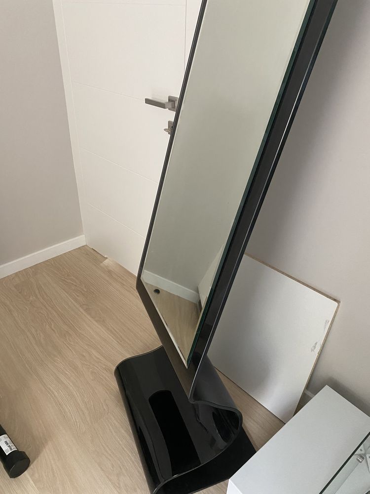 Lustro stojące INNOVATION czarne 176cm szkło czarne gięte lux glamour