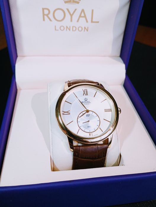 Годинник ROYAL London