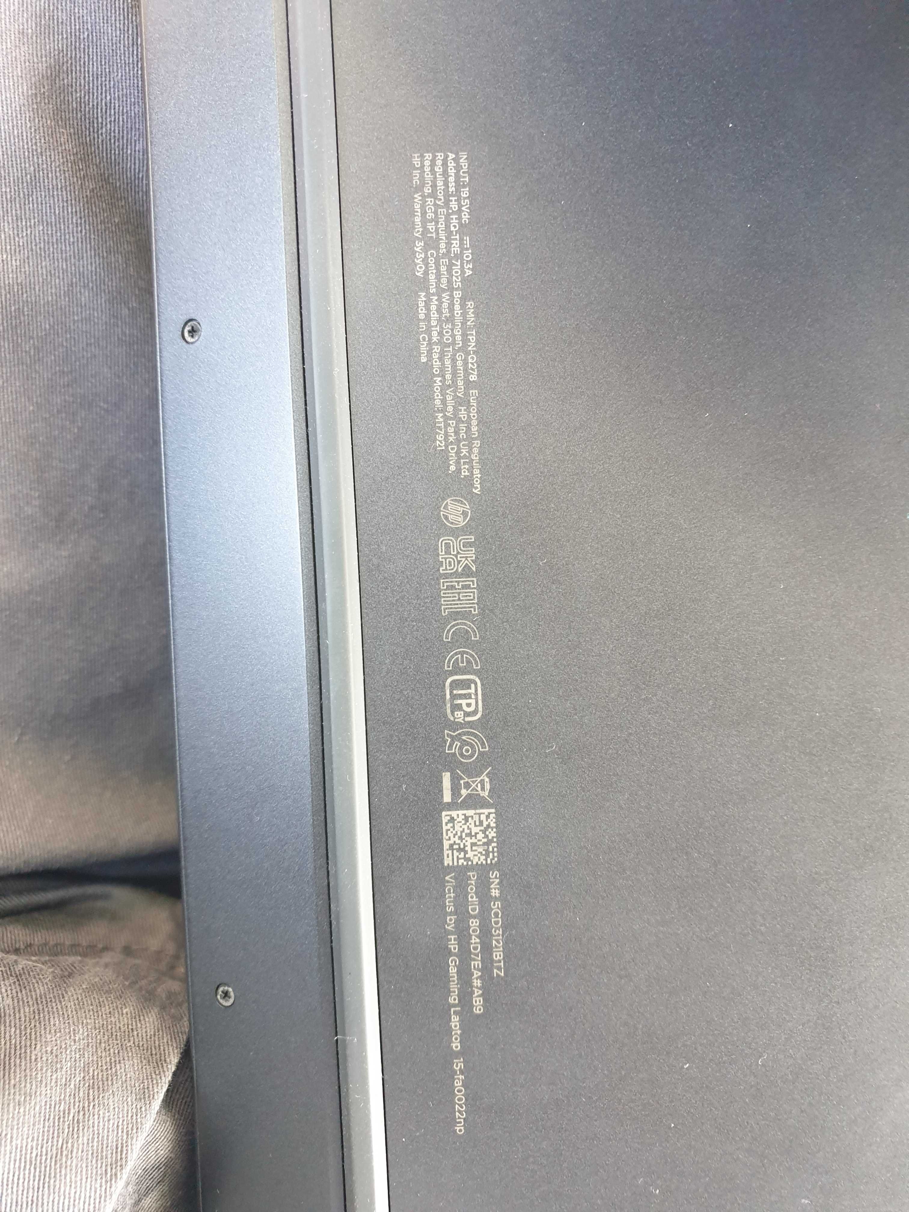 Vendo notebook HP Victus em excelente estado, ideal para jogos etc...