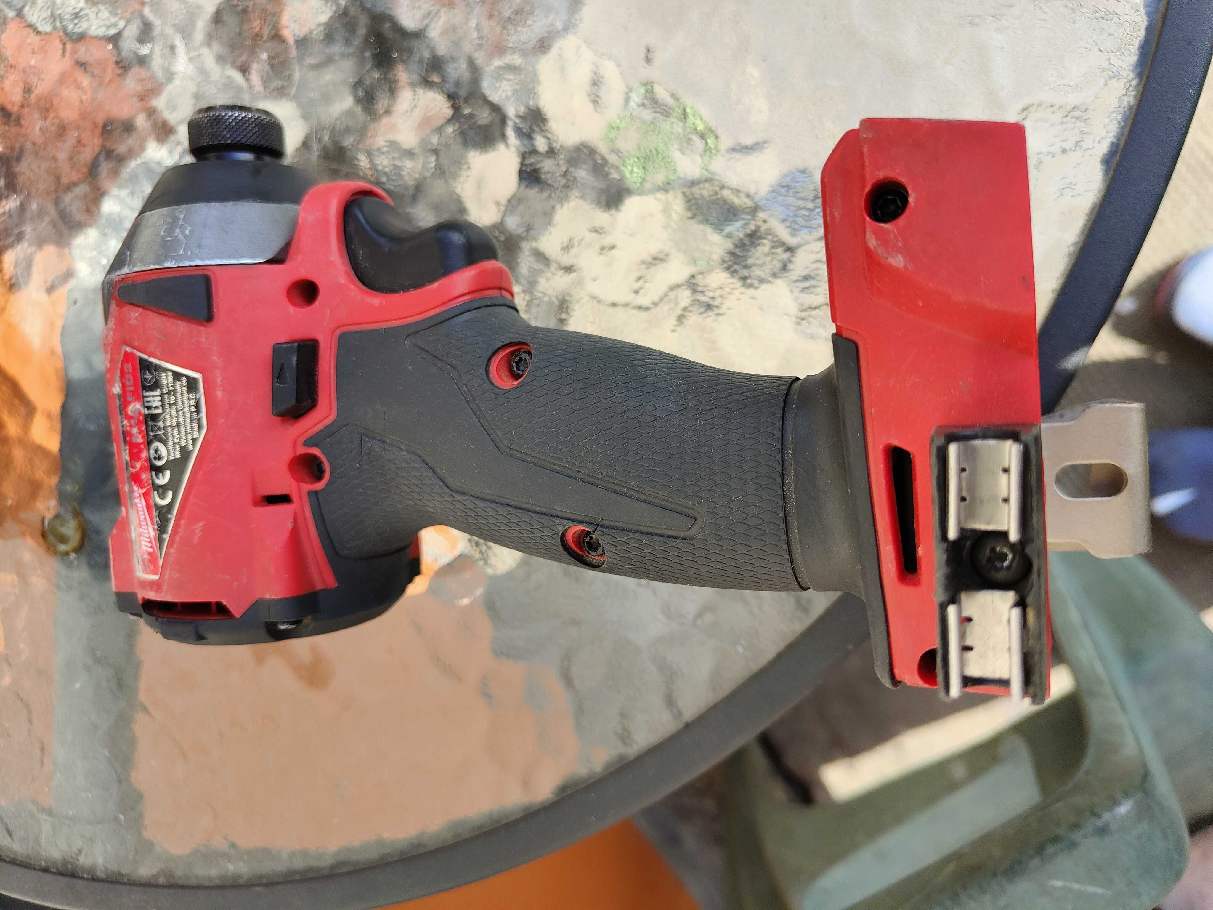 Milwaukee M18 FID2 Zakretarka