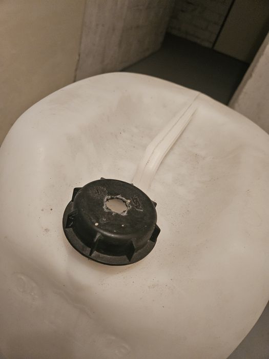 Zbiornik, kanister, baniak plastikowy 80l