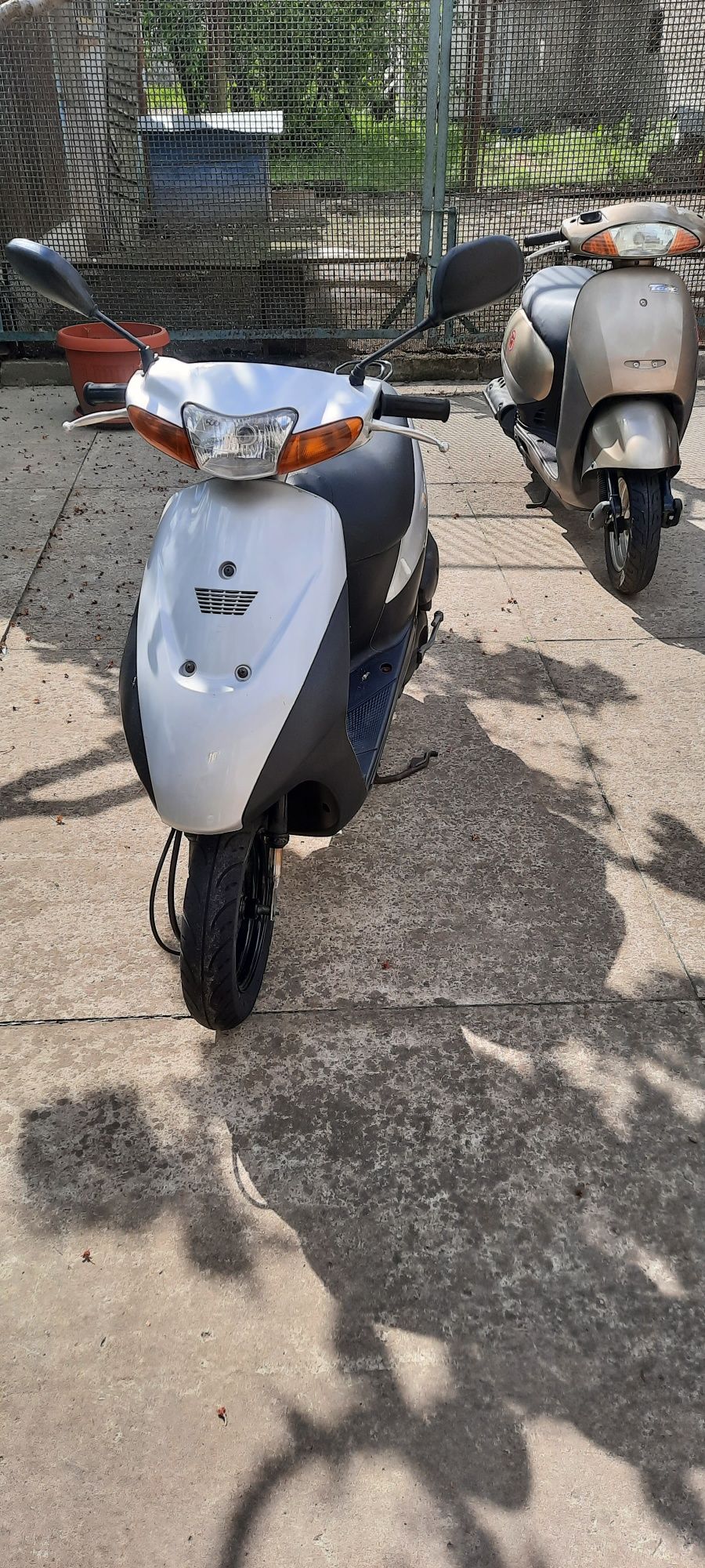 Suzuki lets2 бабочка