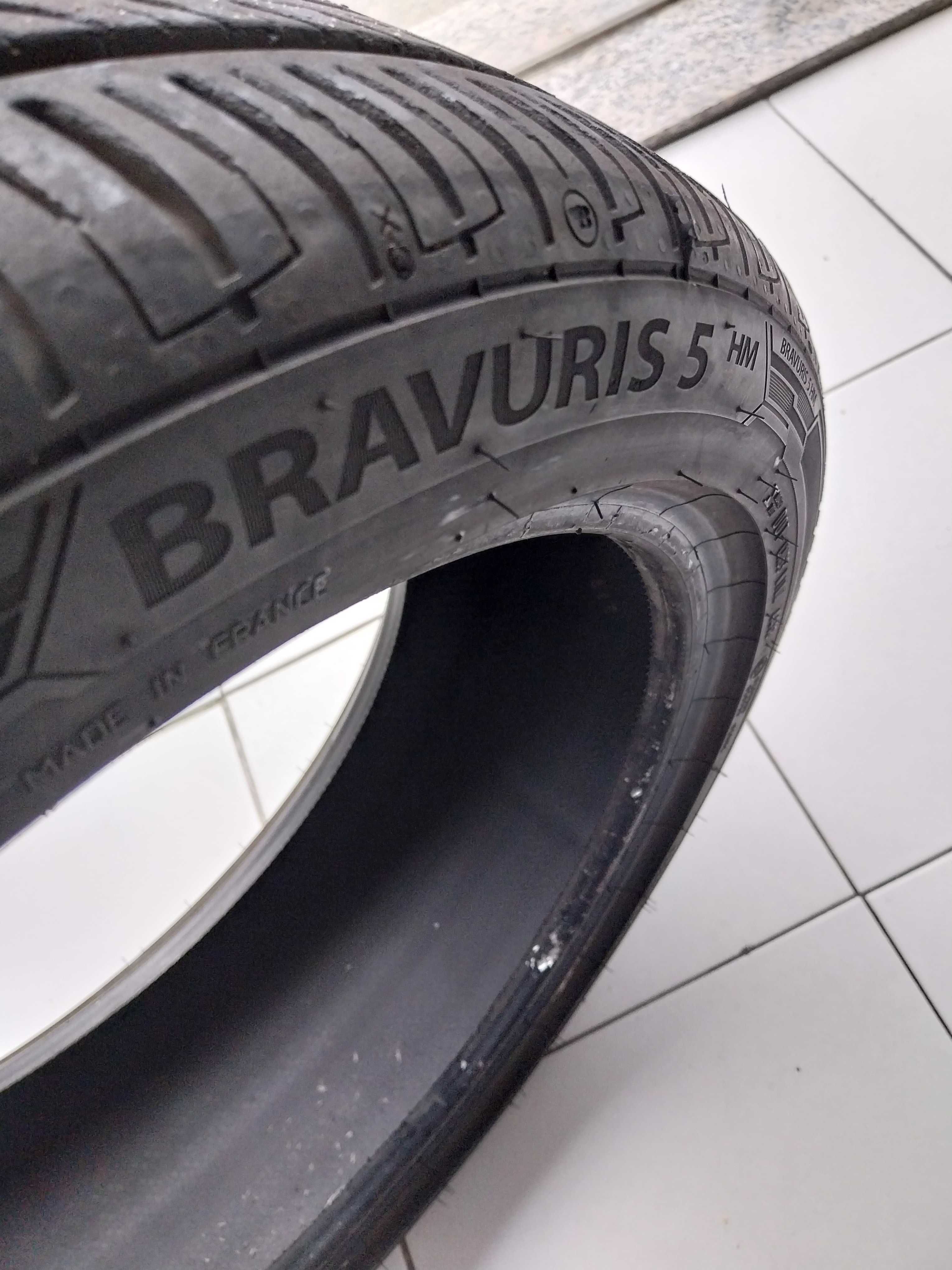 Pneu 215/45 R 17