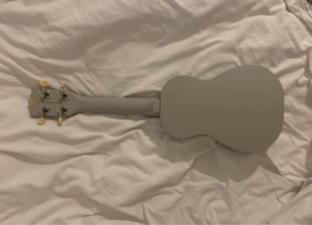 Ukulele firmy makala mk-ss/gry