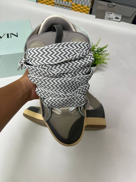 Lanvin Curbs.Ланвин