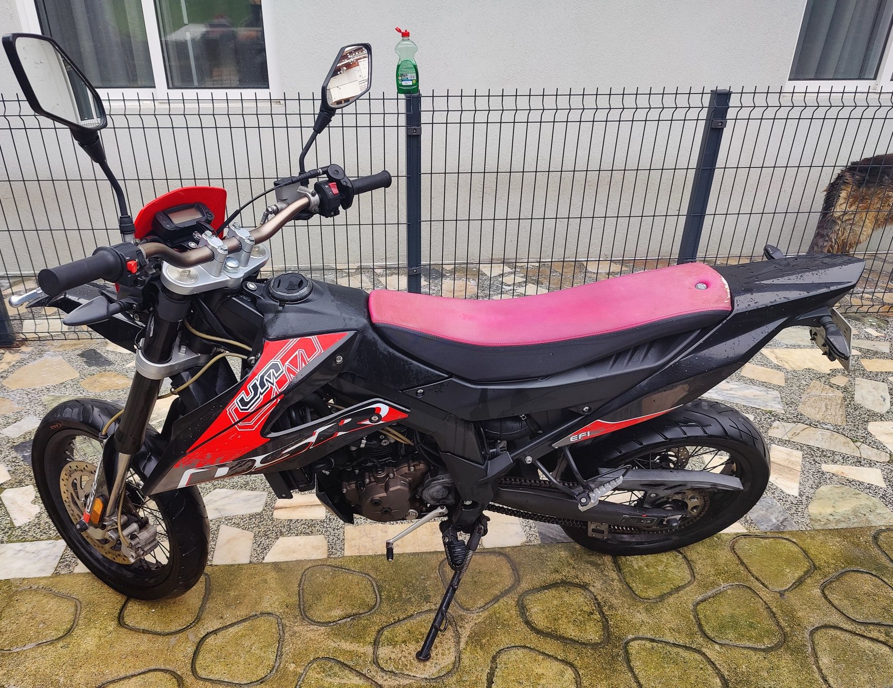 Mota UM DSR 125 SM