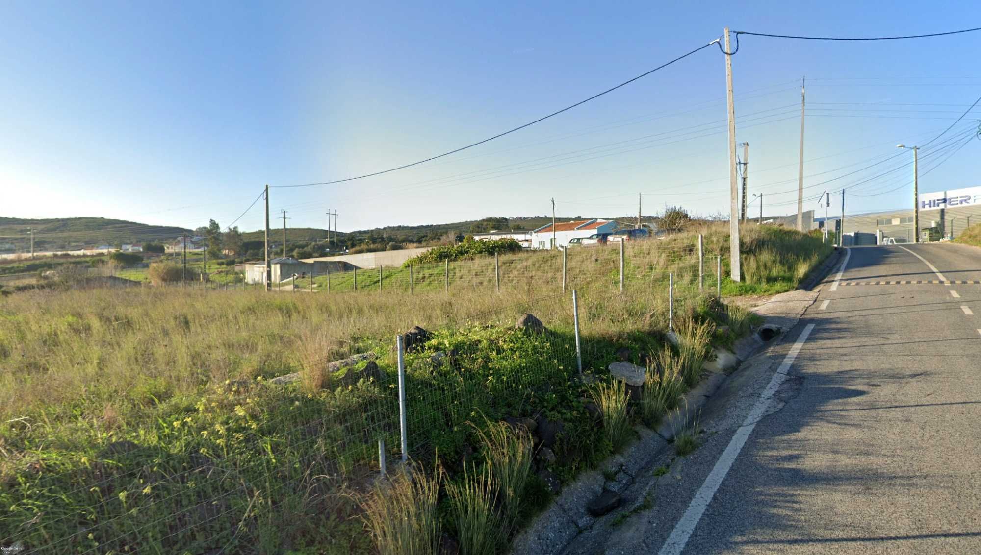 arrendo terreno urbano ruina poco energia  instalar casa prefabricada