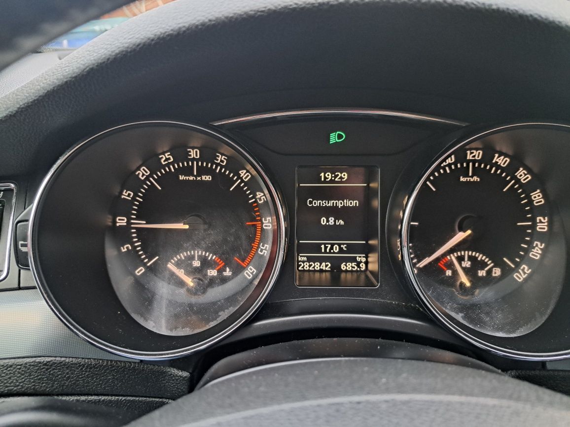 Skoda superb 2.0 TDI