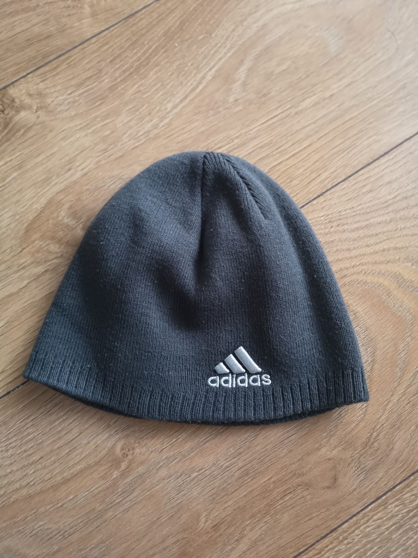 Czapka Adidas wełniana