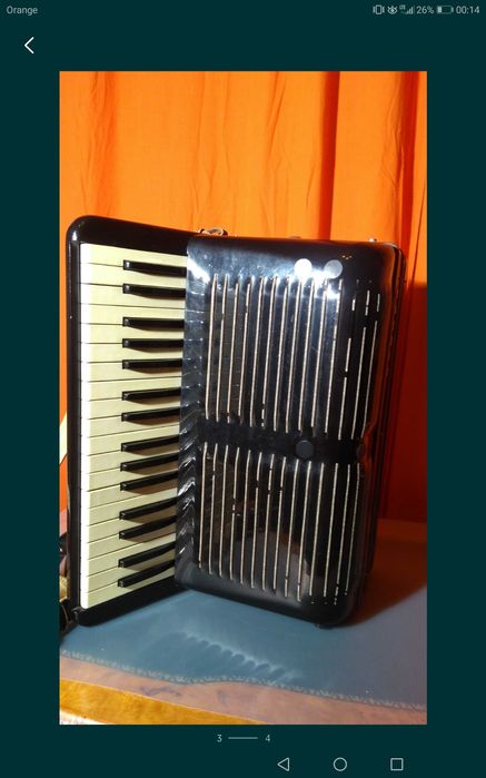 Akordeon basowy firmy HOHNER