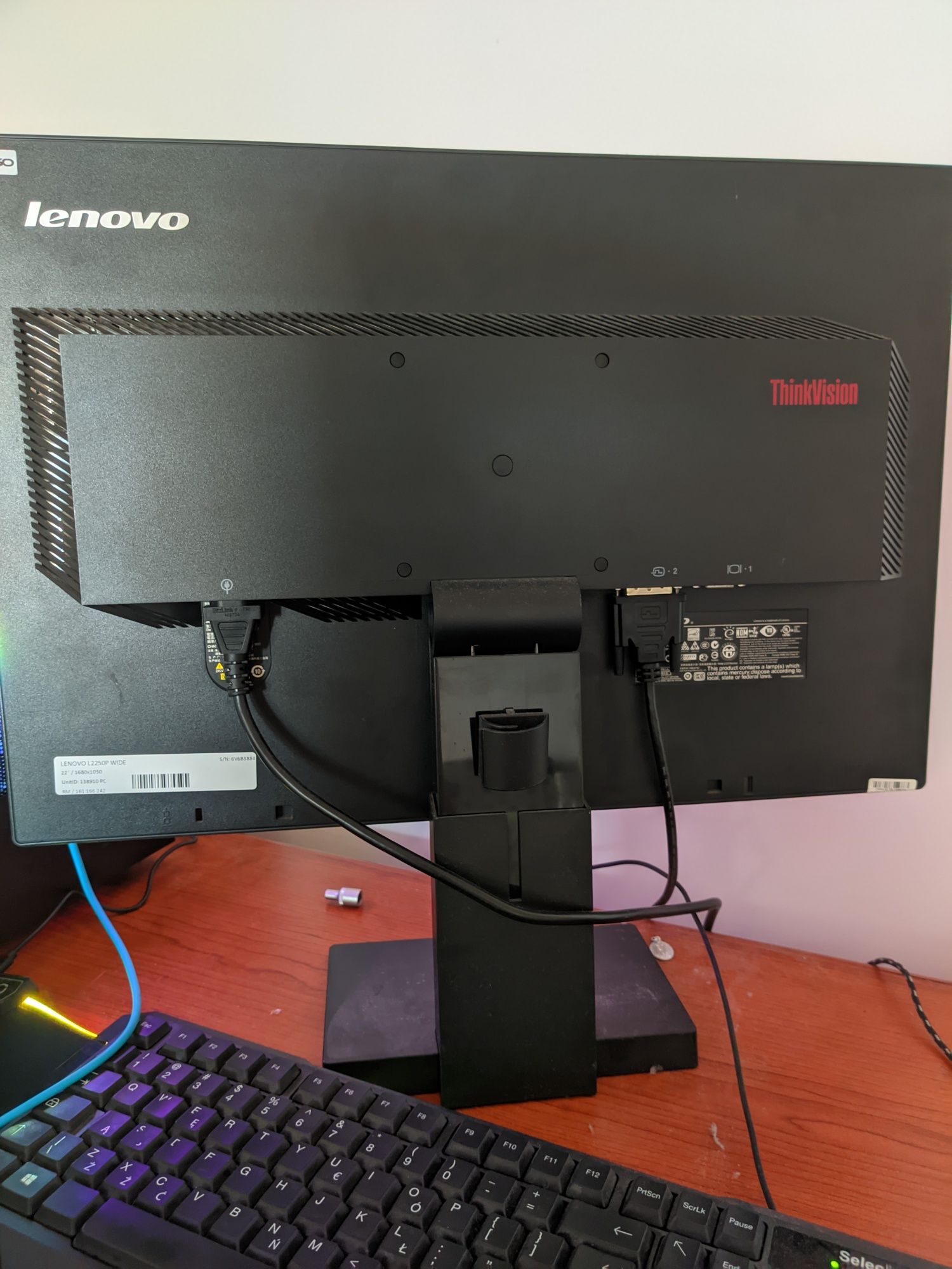 Sprzedam Komputer Lenovo Ideacentre i Monitor Lenovo ThinkVision