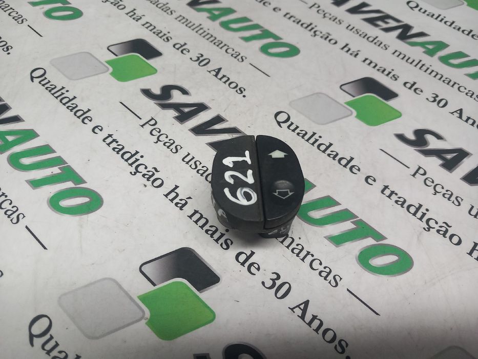 Comando / botão / interruptor vidros frente direito FORD Ka (RB_)