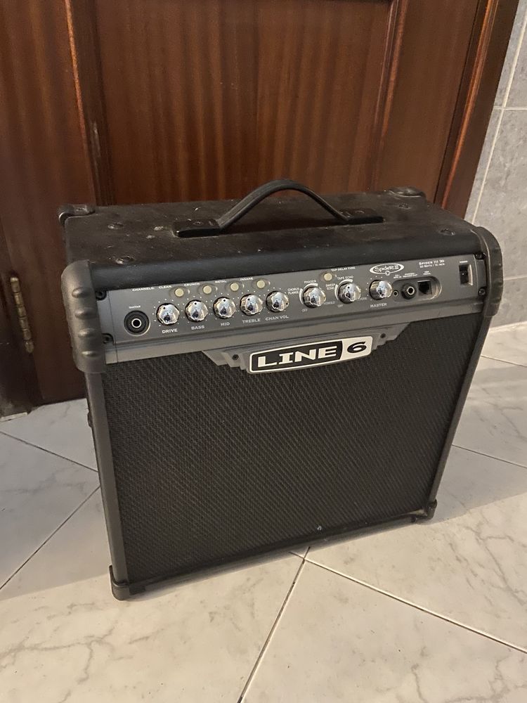 Amplificador de Guitarra SPIDER III LINE 6 30 WATTS