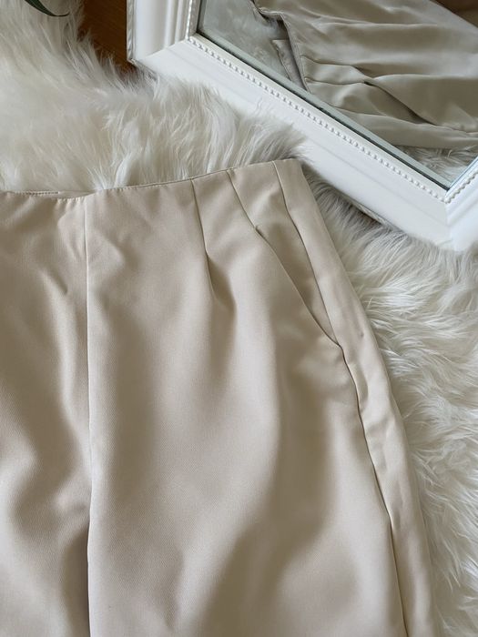 Класичні штани мом Sinsay