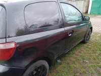 Sprzedam Toyota Yaris 1.3b