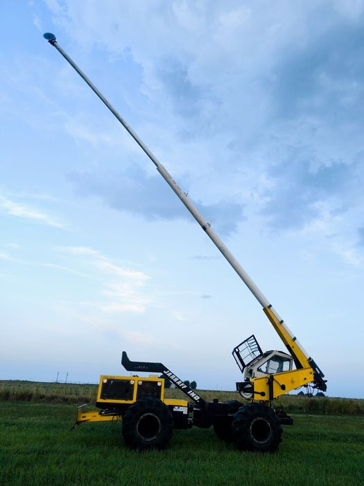 Jarraff 2011r Kershaw Maszyna do ciecia gałęzi 23 metry 4x4