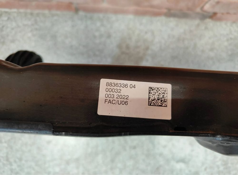 Підрамник BMW X1 U11 X2 U10 2 U06 подрамник БМВ балка 8836336