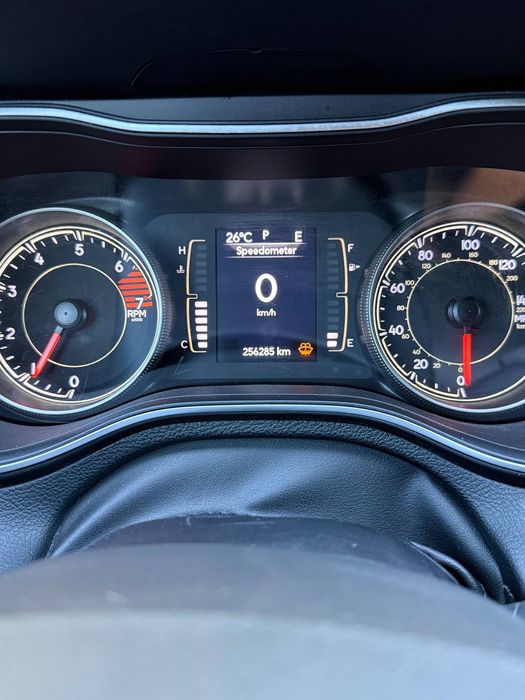 Jeep Cherokee KL 2020