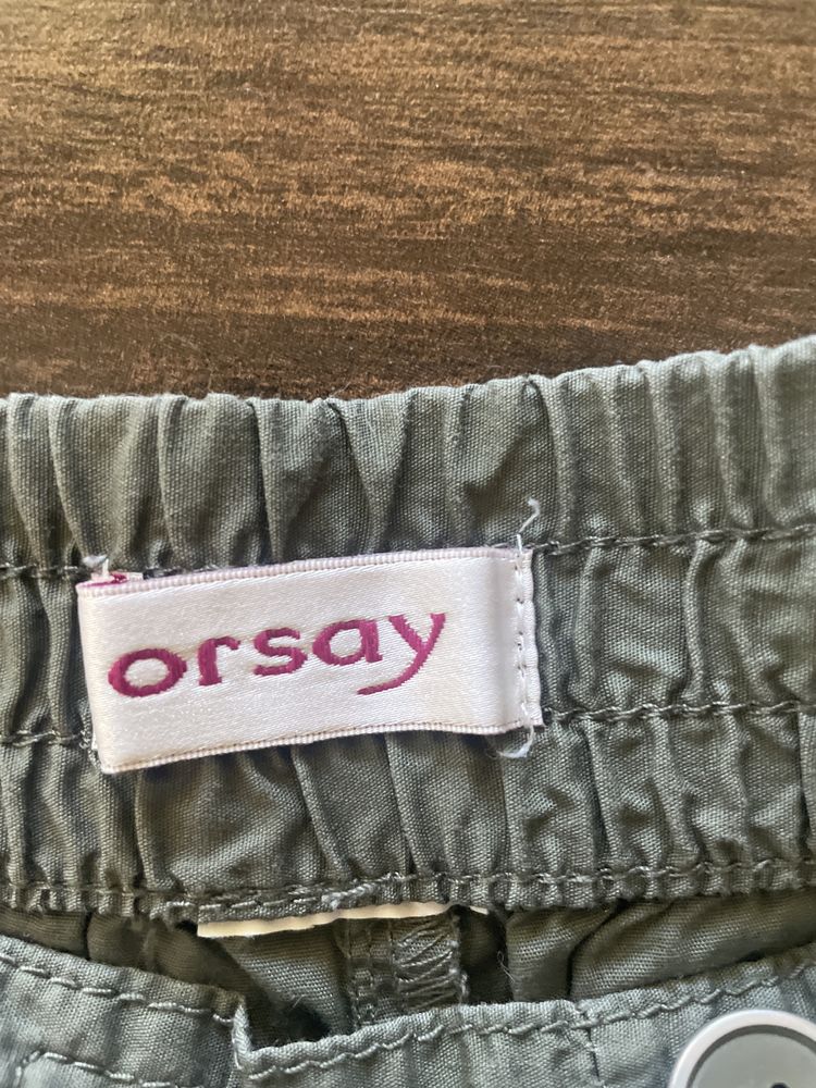 Orsay krótkie spodenki M