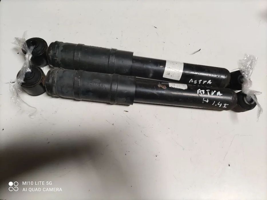 Amortecedores traseiros / trás - Opel Astra H ( 2005 )