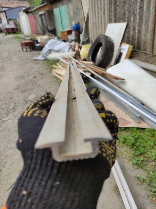 Перегородка спрінтер,салазки,диван.