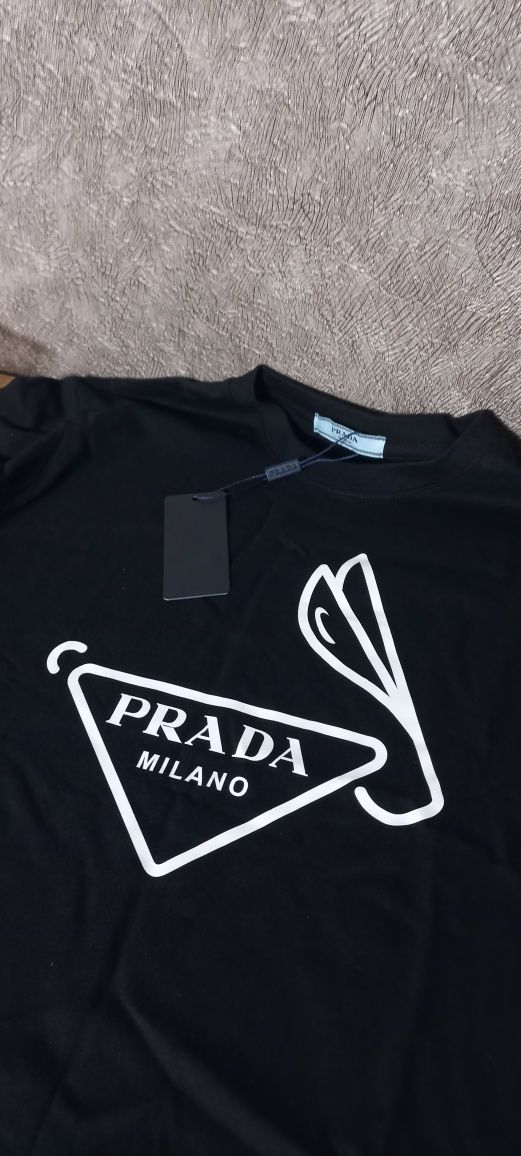 Футболка Prada Milano Черная с бирками Прада