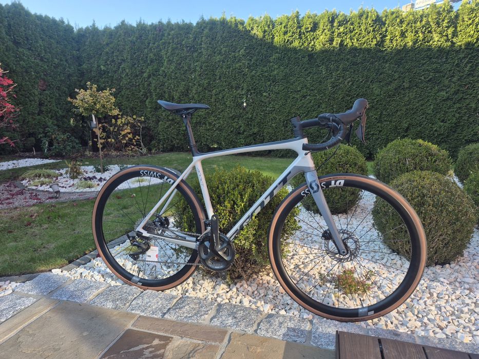 Rower szosowy scott addict 20 disc rozm. 54 m