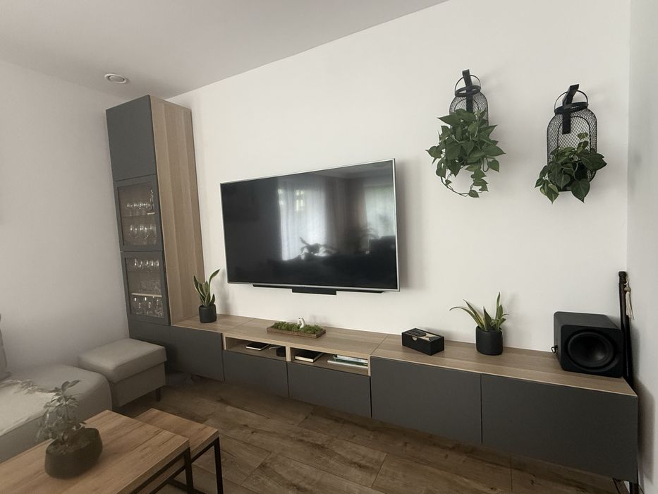 Ikea besta zestaw szafek podwieszanych i rtv