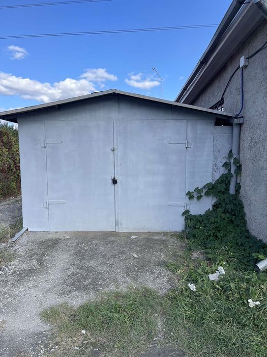 Сдам гараж цельно металический