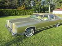 Lincoln Continental Town Car