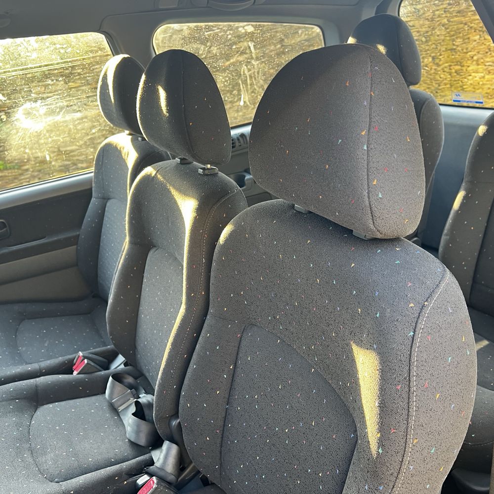 Hyundai Traject 2.0 CRDi GL 7 lugares