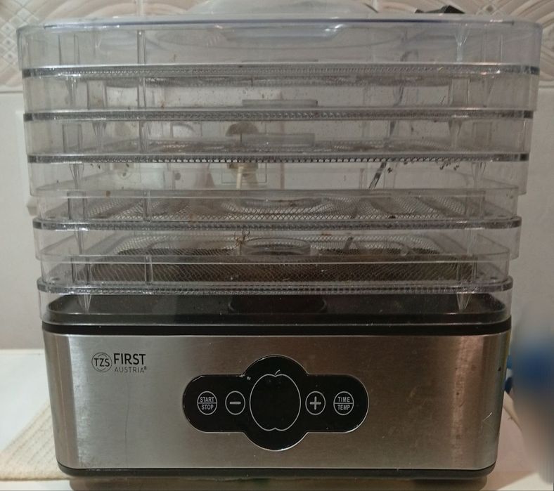 Сушарка для овочів та фруктів First FA-5126-6