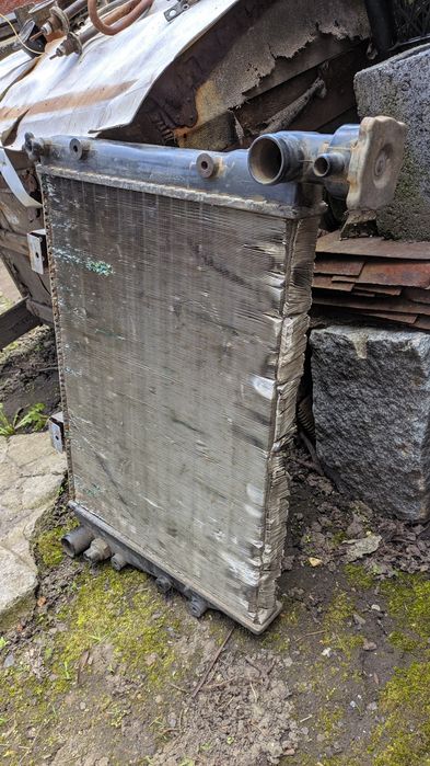 Радиатор ВАЗ с крышкой и датчиком температуры