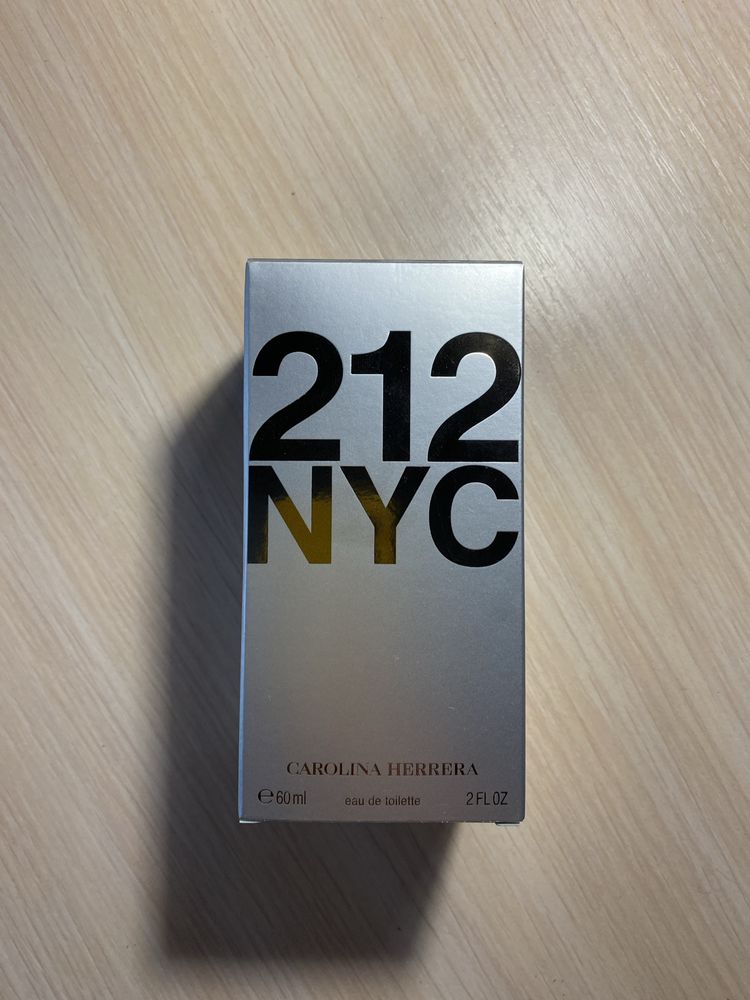 Carolina Herrera 212 NYC