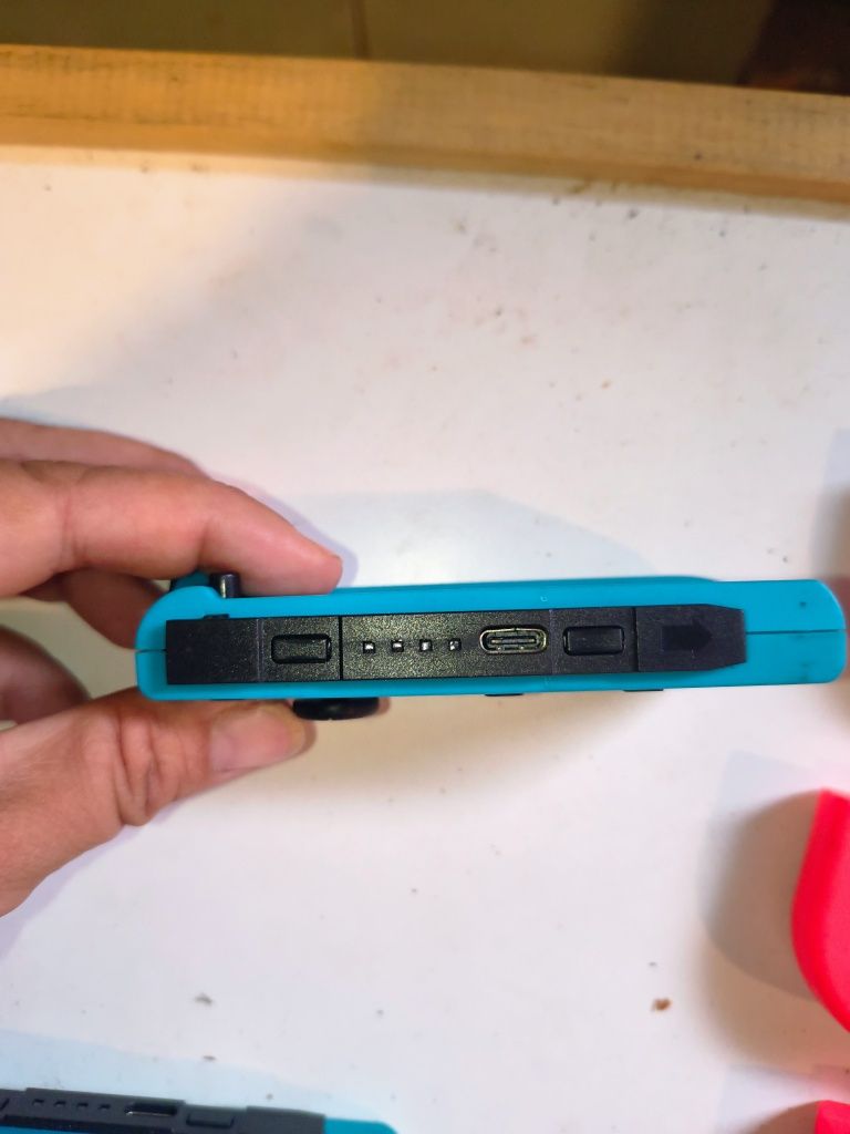 Dwa Kontrolery  JOY-CON Nintendo Switch prawy lewy okazja