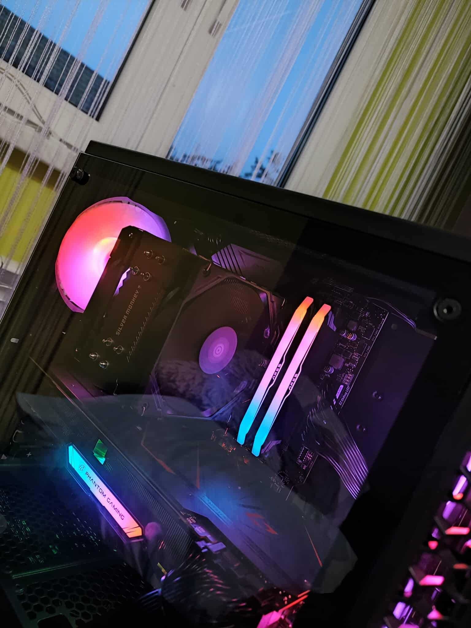 Komputer Gamingowy /R7 5800X/ RX 6800XT 16GB/ 32GB RAM/ 1TB SSD NOWY!!