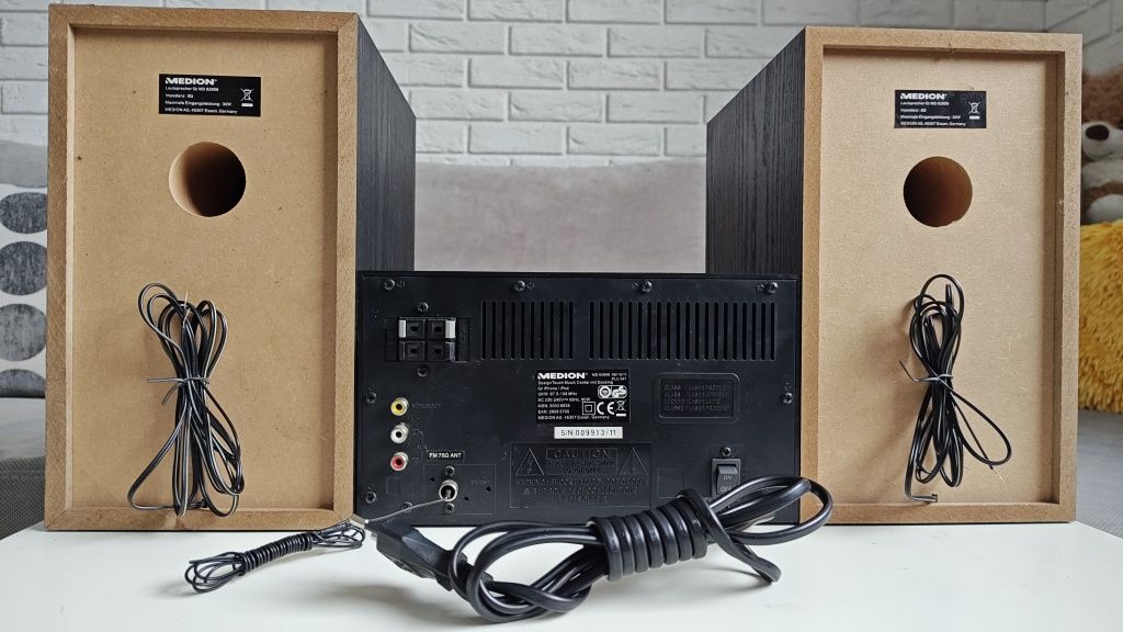 MEDION MD 82806 wieża, mikro system audio USB, MP3, iPod. Pilot.